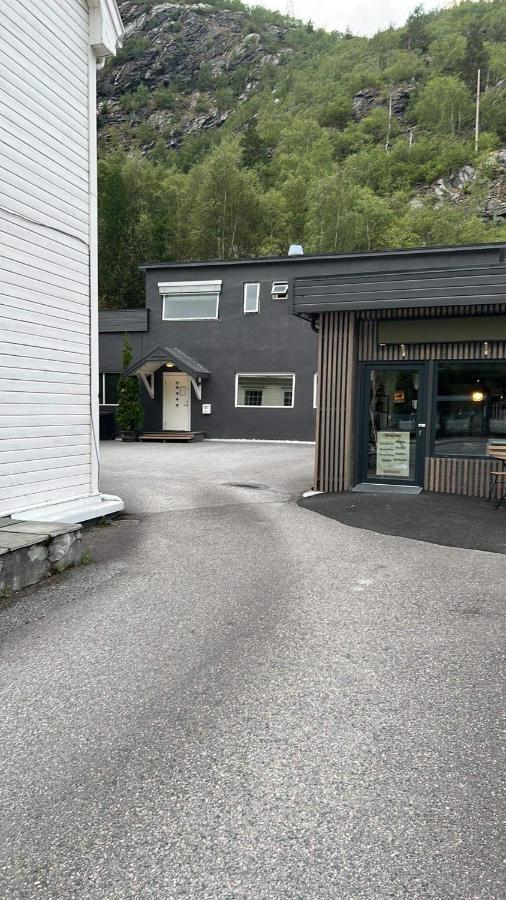 Den Vesle Sjarmoren As The Most Central Place In Ardal ! Free Parking On The Site ! Exteriör bild